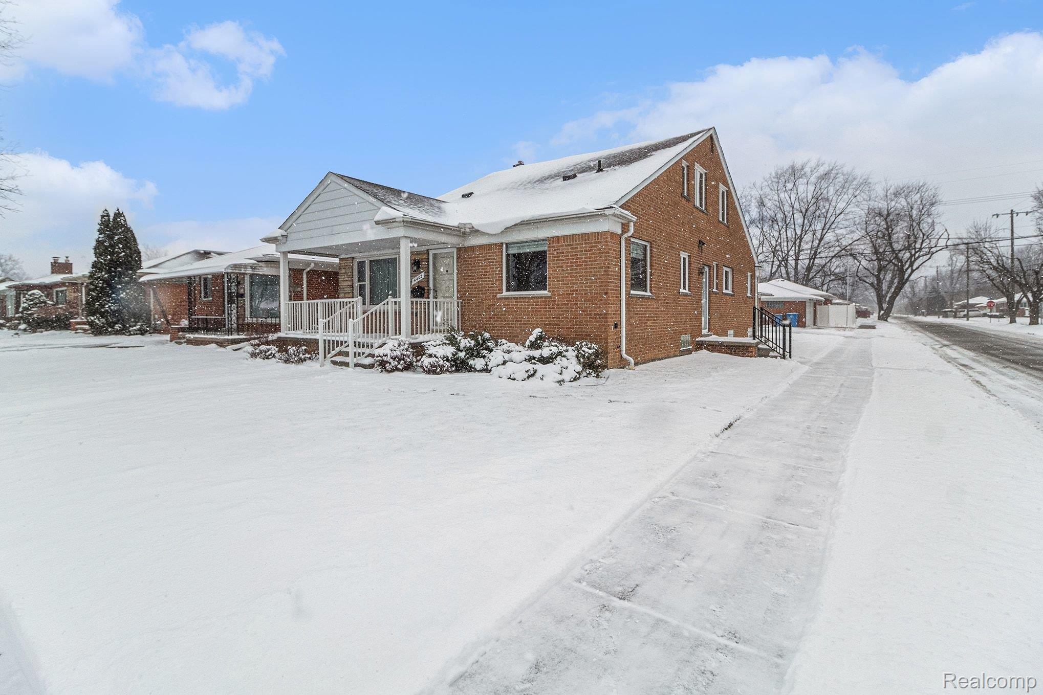 4402 Roosevelt Boulevard