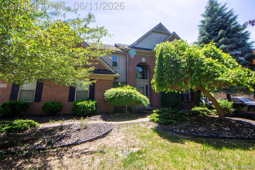 Photo of 47721 GOFF Court, Canton Charter Township, MI 48188 (MLS # 20261039839)