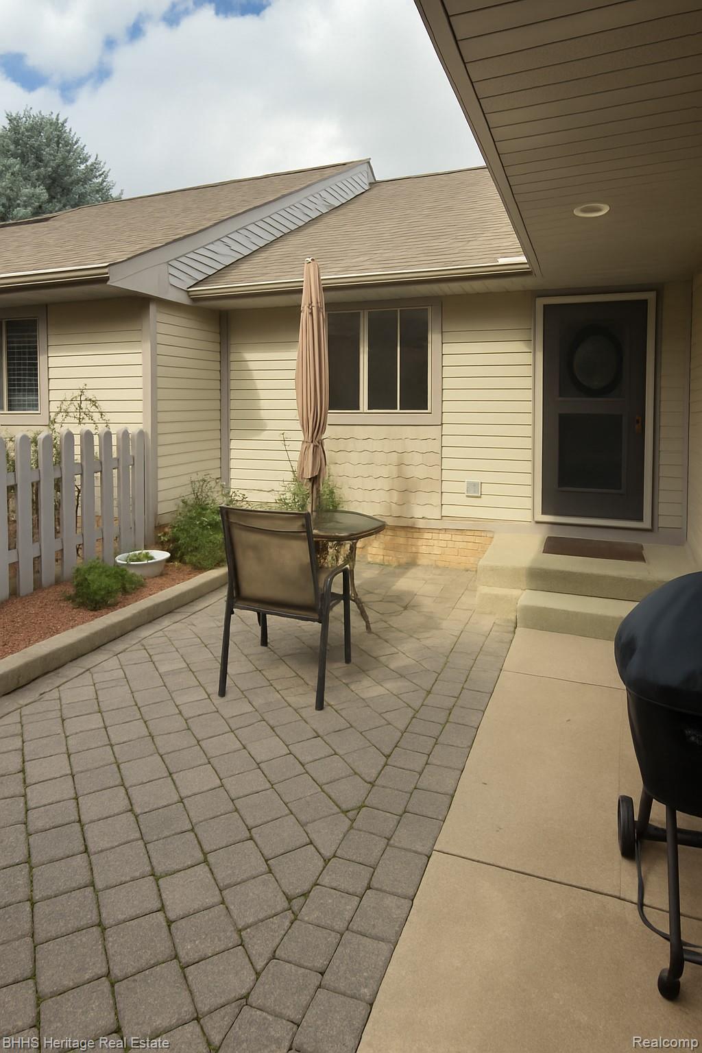 Fowlerville Village, Michigan 48836, United States, 2 Bedrooms Bedrooms, ,2 BathroomsBathrooms,Residential,Active,215802