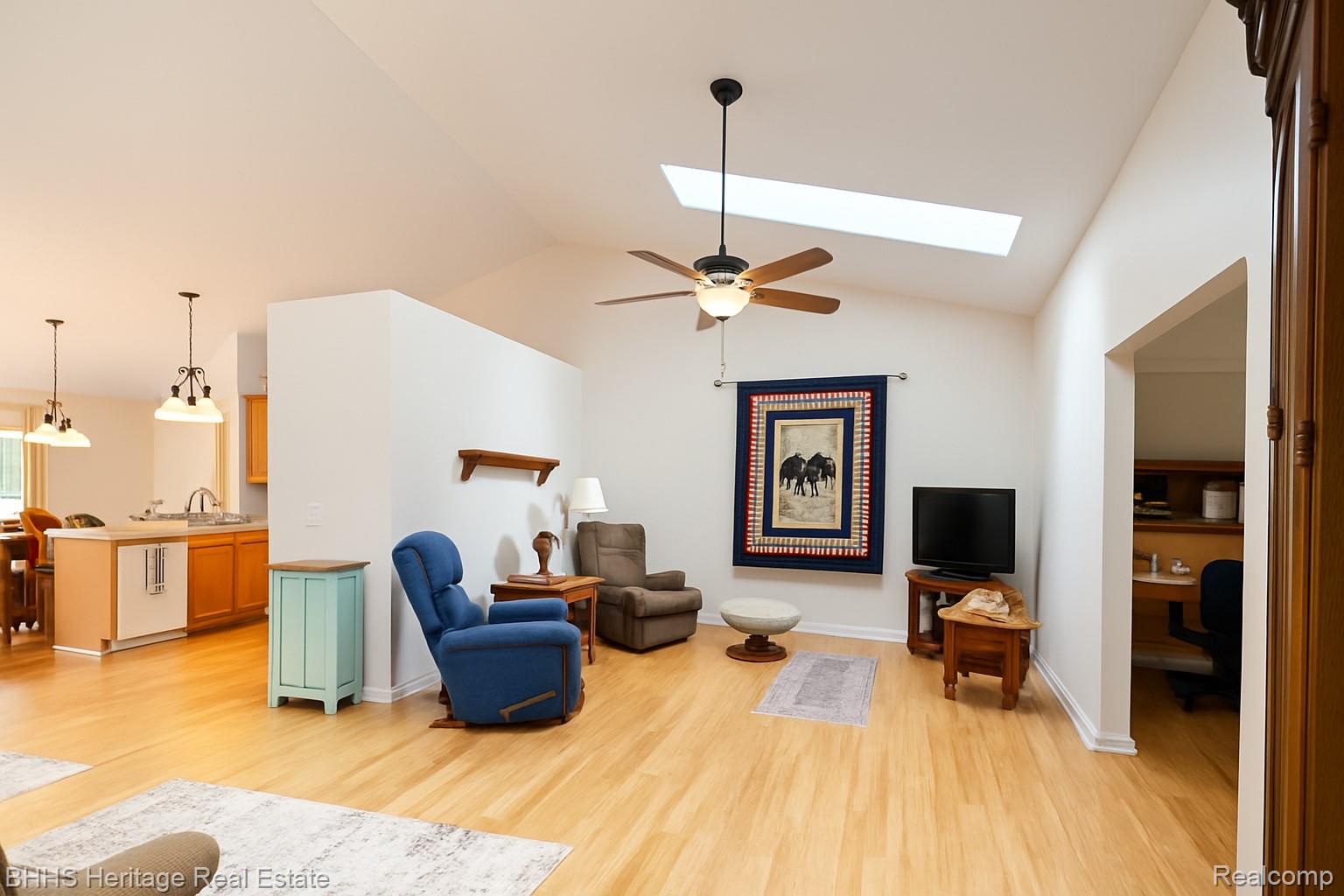 Fowlerville Village, Michigan 48836, United States, 2 Bedrooms Bedrooms, ,2 BathroomsBathrooms,Residential,Active,215802