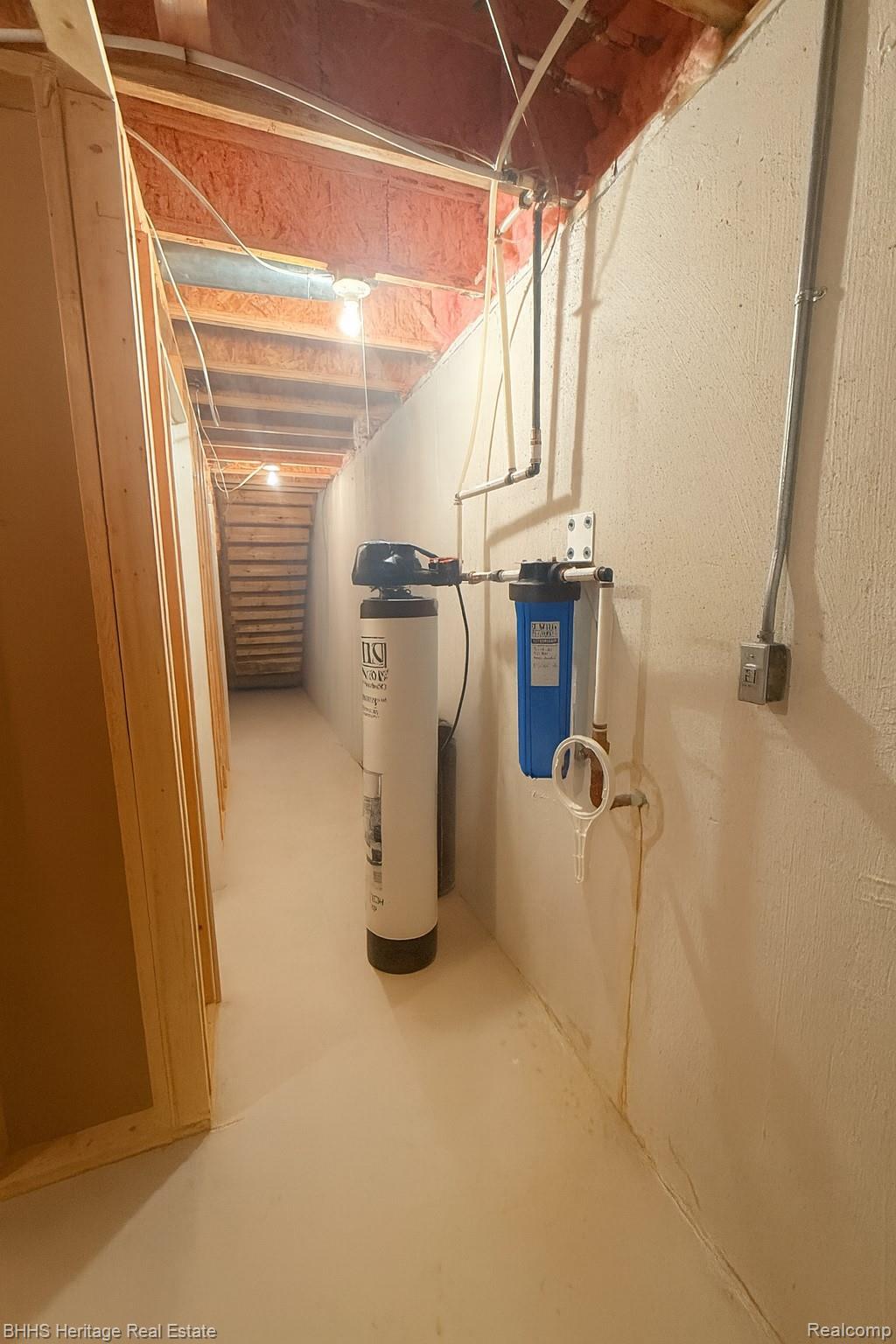 Fowlerville Village, Michigan 48836, United States, 2 Bedrooms Bedrooms, ,2 BathroomsBathrooms,Residential,Active,215802