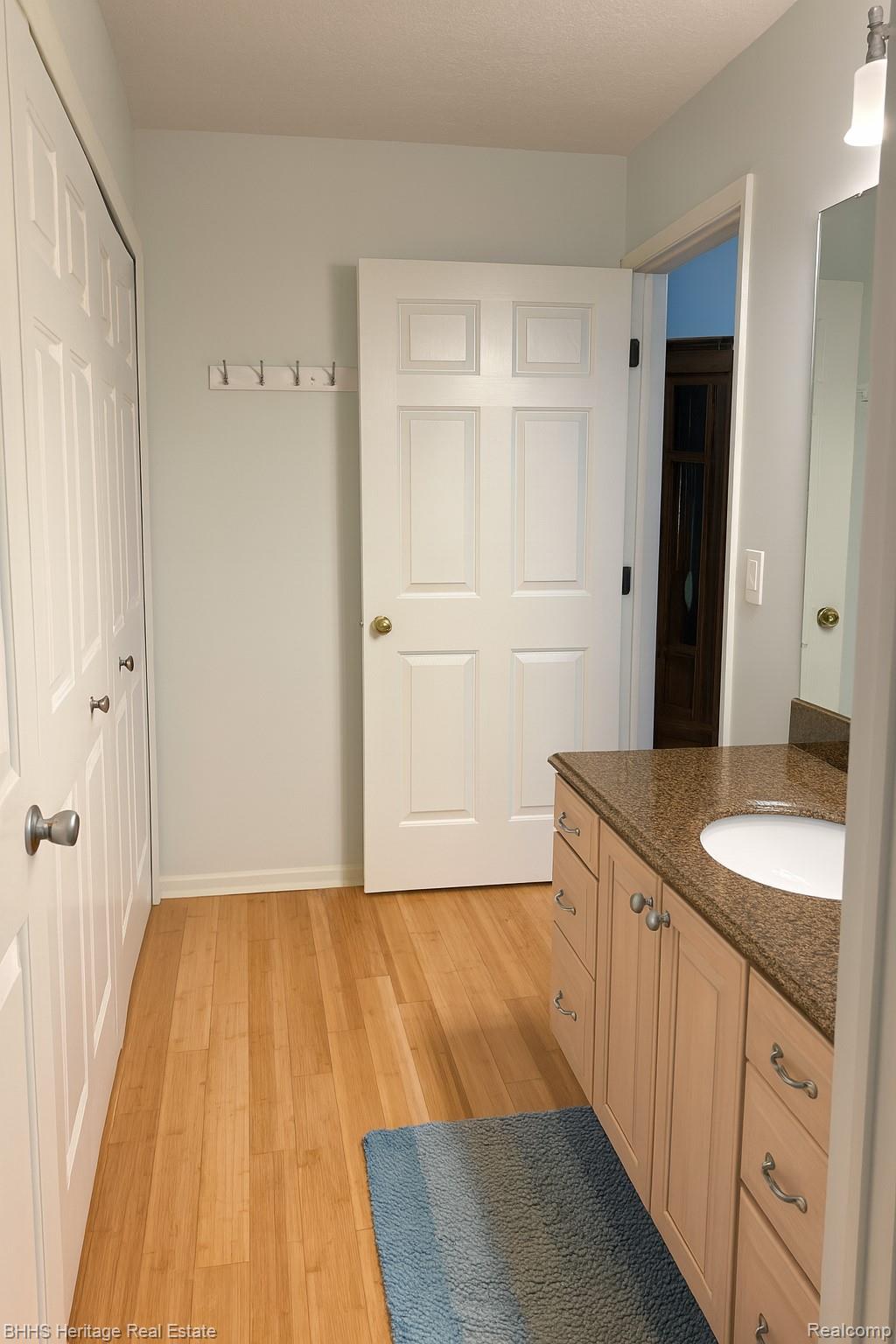 Fowlerville Village, Michigan 48836, United States, 2 Bedrooms Bedrooms, ,2 BathroomsBathrooms,Residential,Active,215802