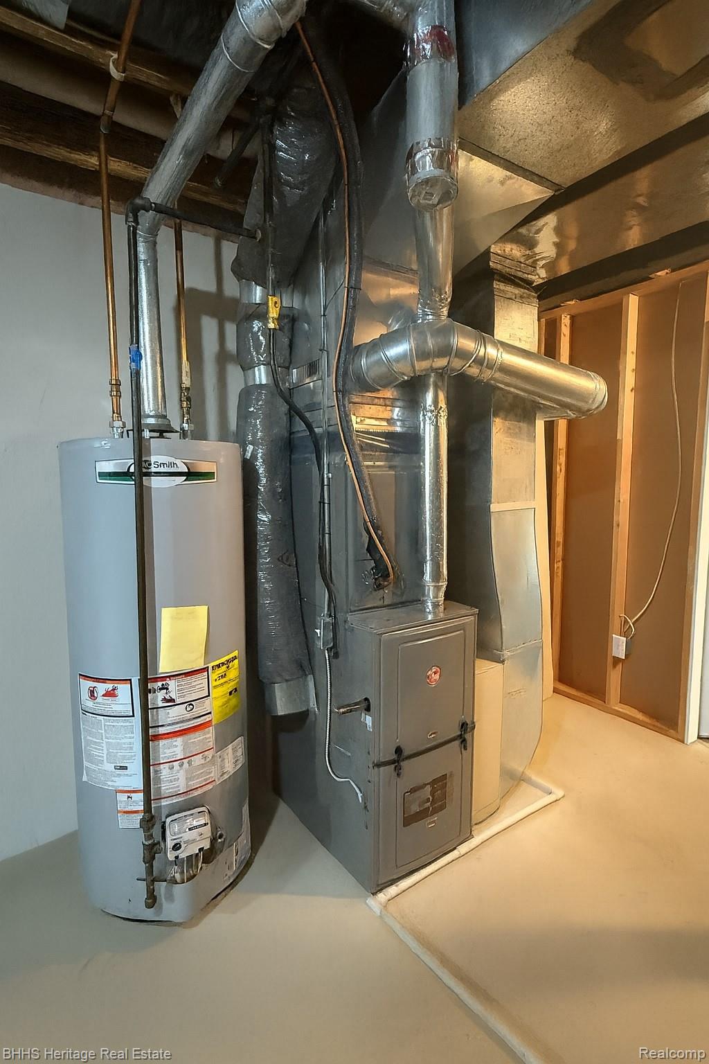 Fowlerville Village, Michigan 48836, United States, 2 Bedrooms Bedrooms, ,2 BathroomsBathrooms,Residential,Active,215802