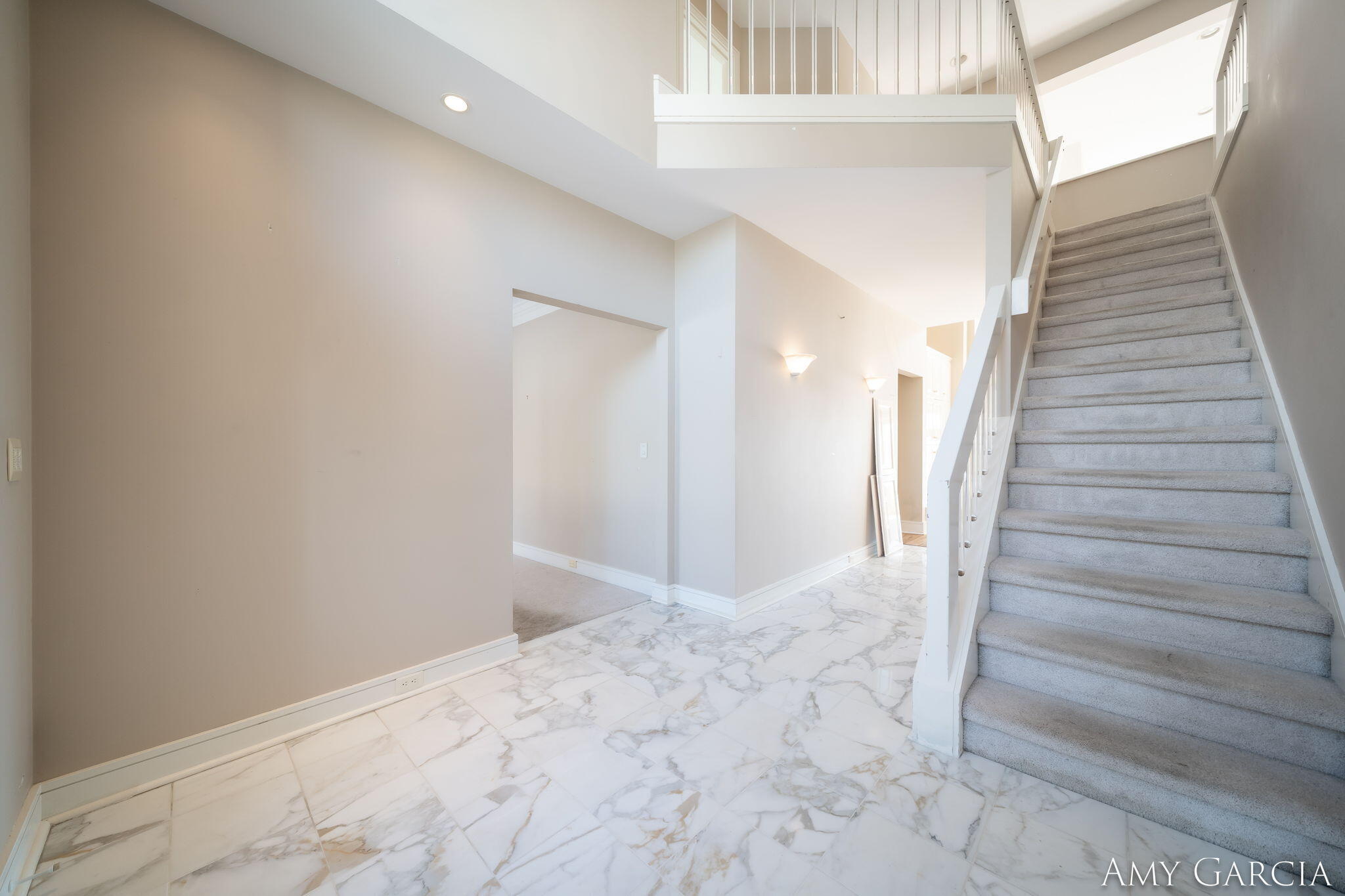 7405 Old Lantern Drive SE