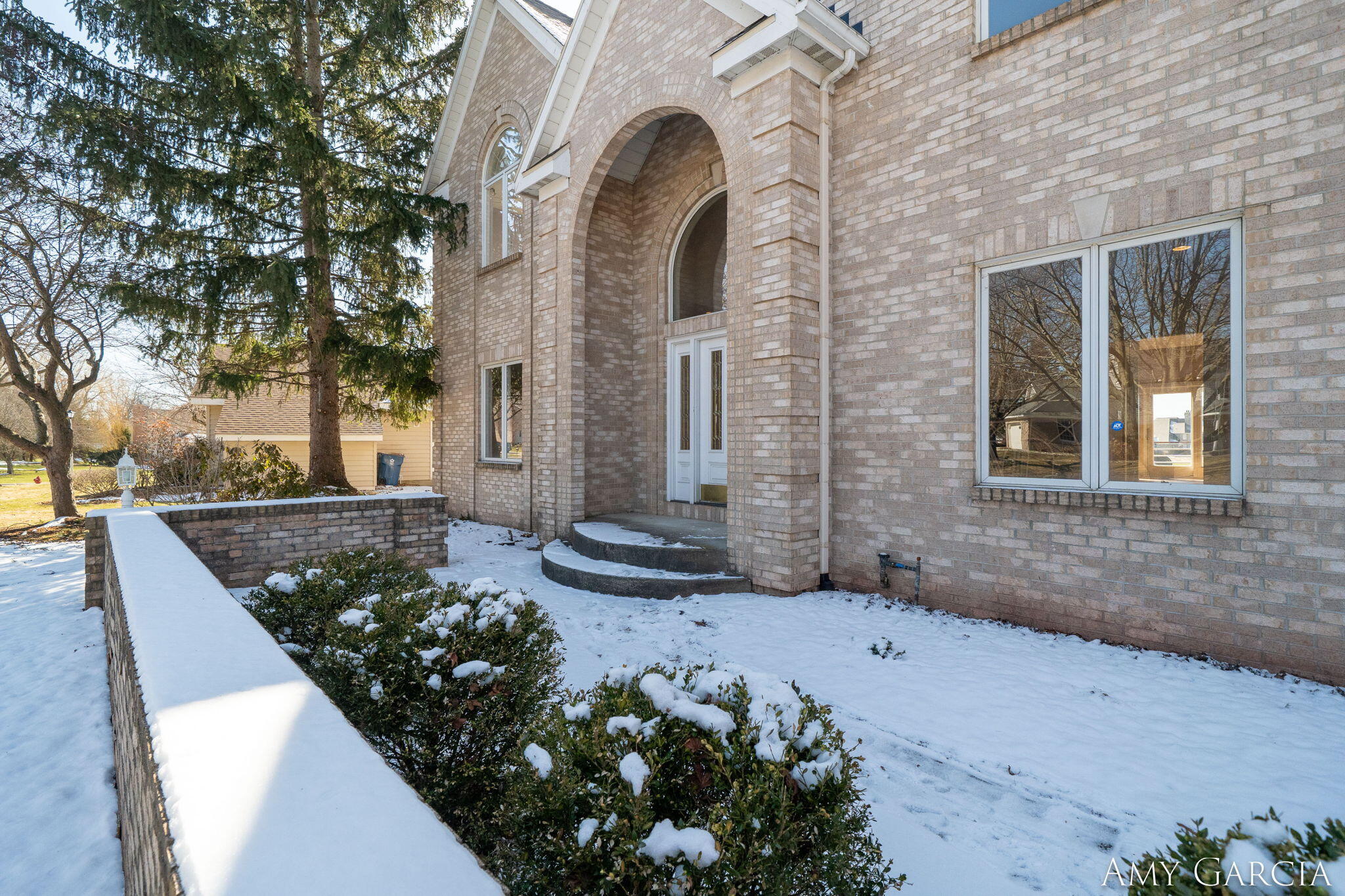 7405 Old Lantern Drive SE