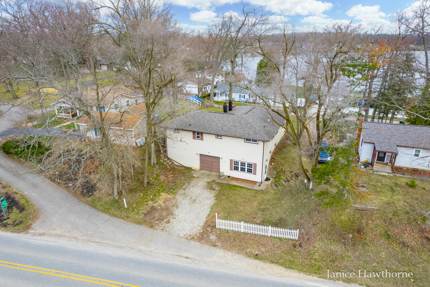 562 W Hickory Road