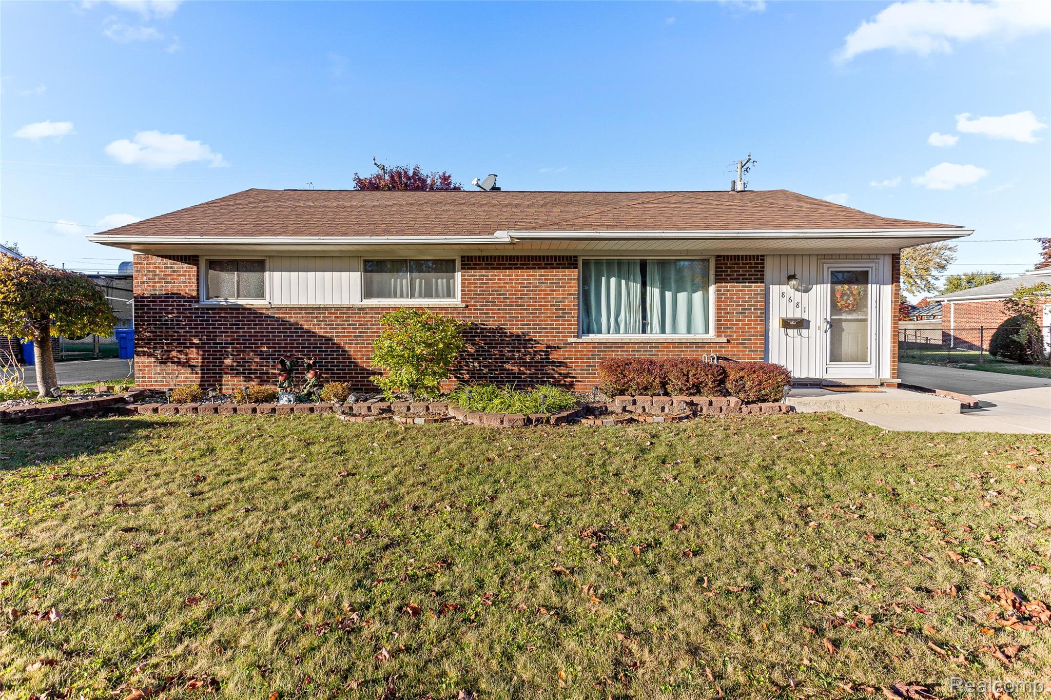 8681 Whitefield Street