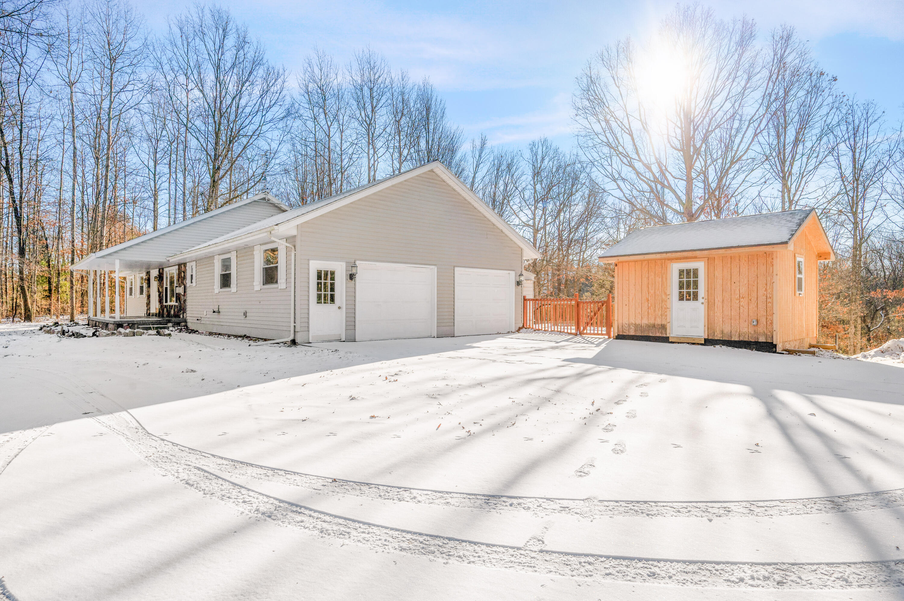 3285 Mineral Springs Trail