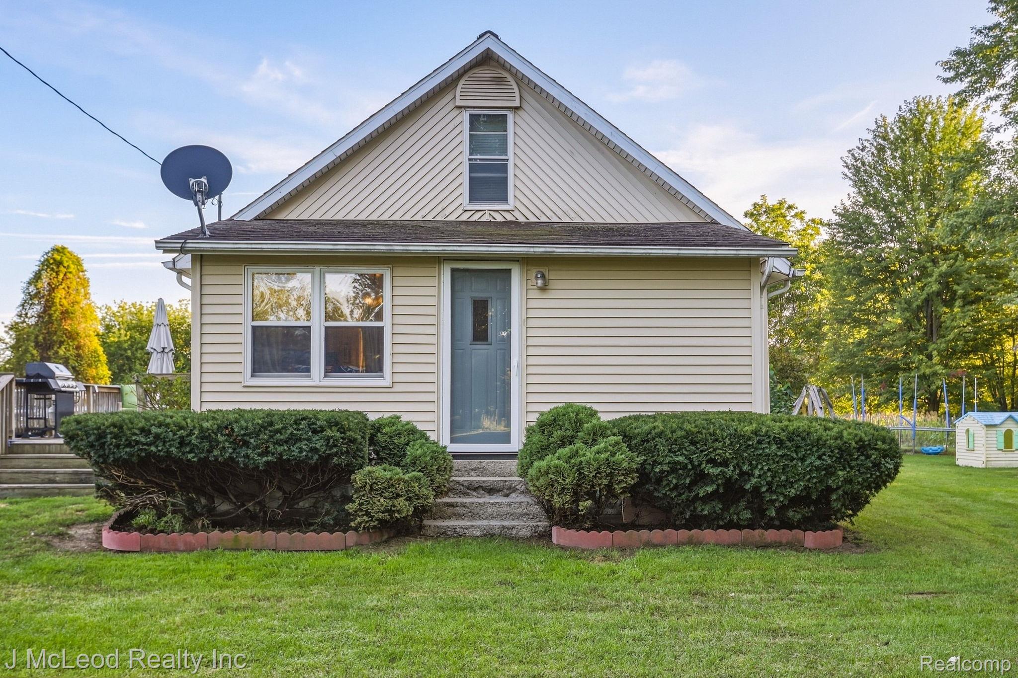 8821 Barnes Road
