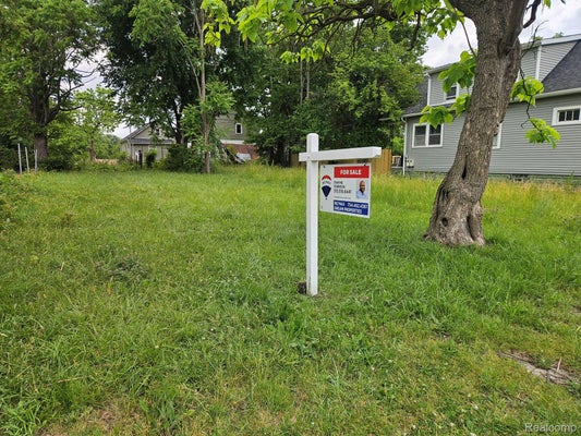 13894 MACKAY ST, HAMTRAMCK, MI 48212 - Image 0d955b48e63586dfb5dc22b973dbc77a/4043715426