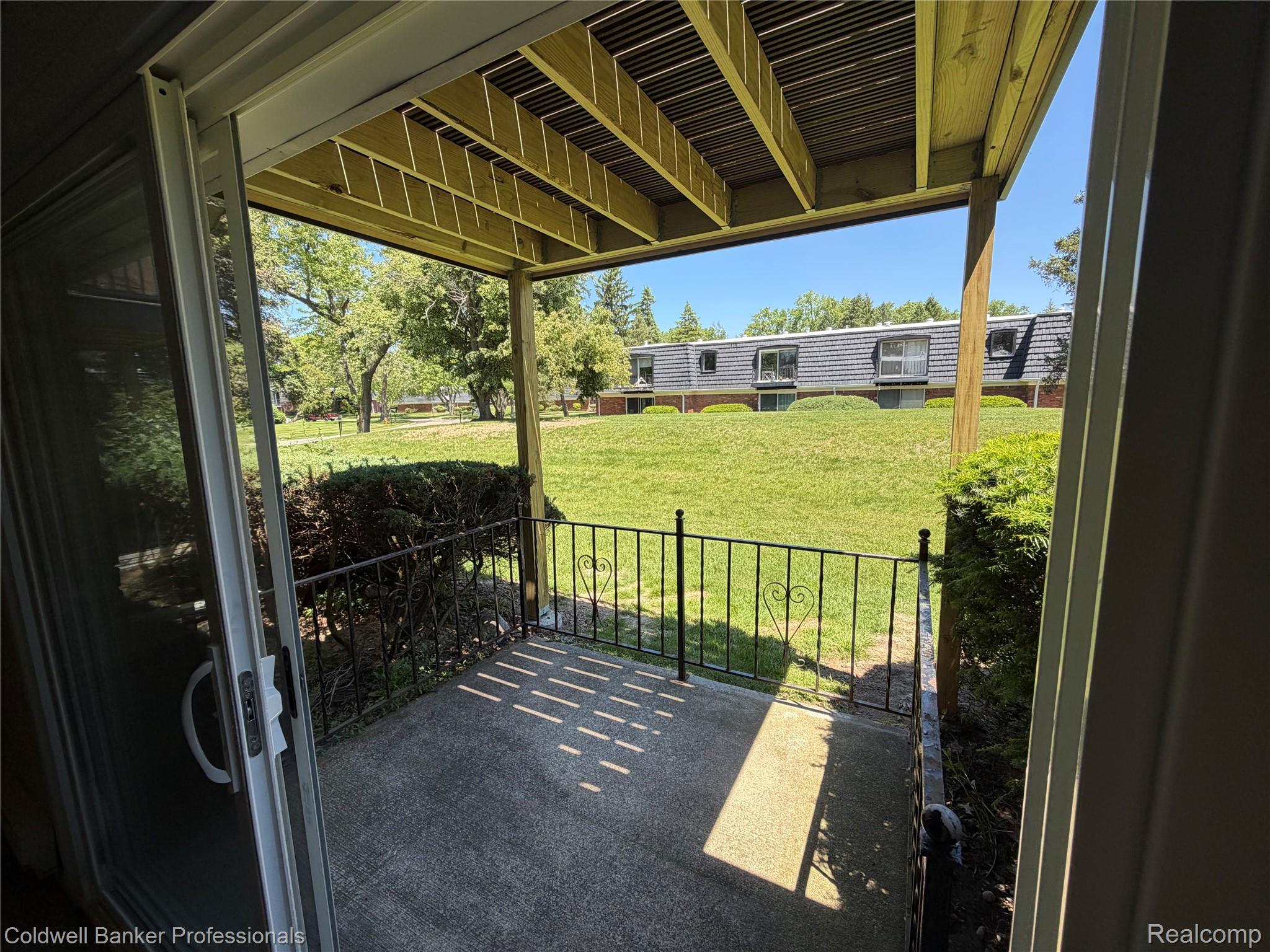 1830 Colonial Village Way