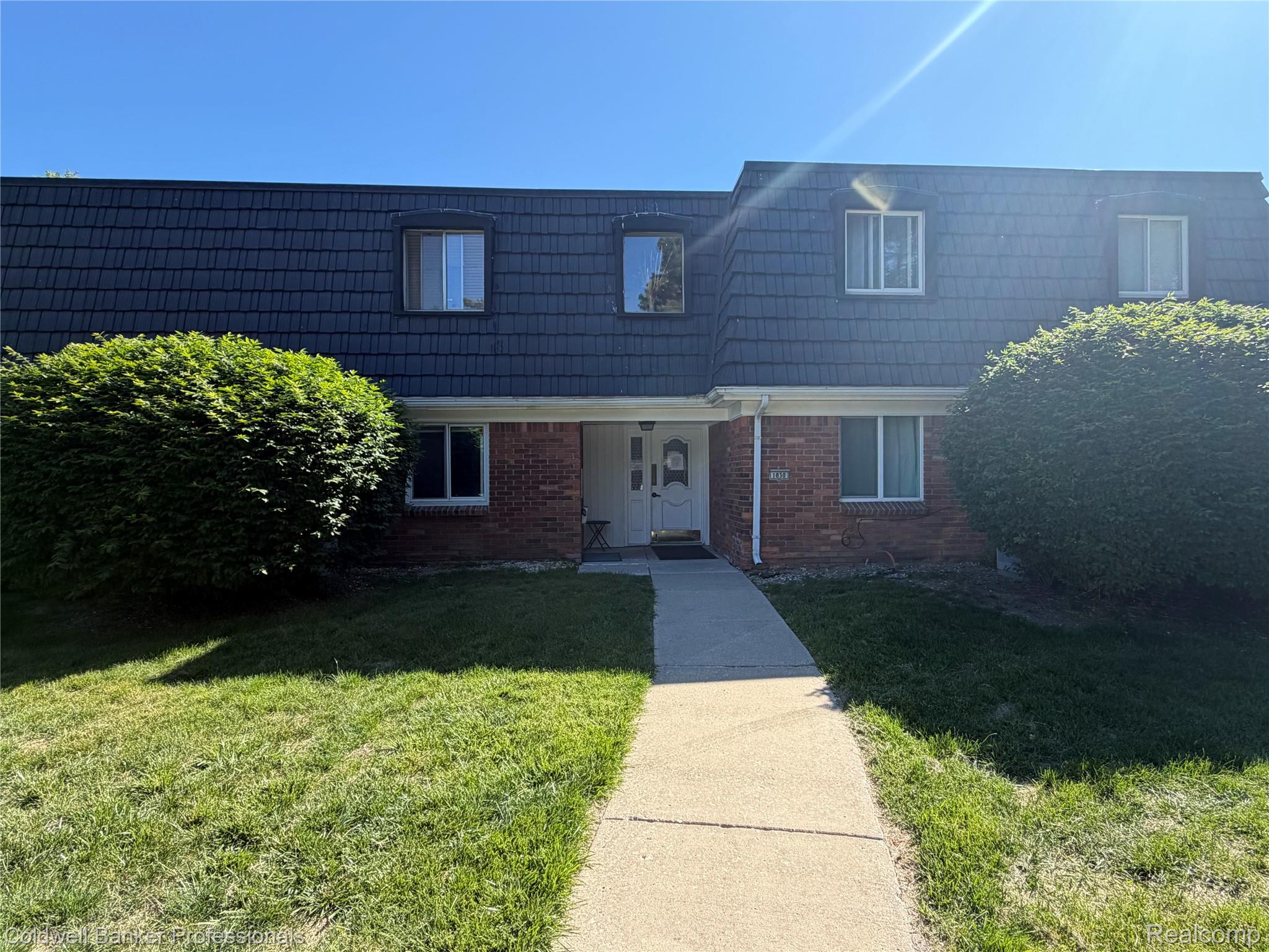 1830 Colonial Village Way
