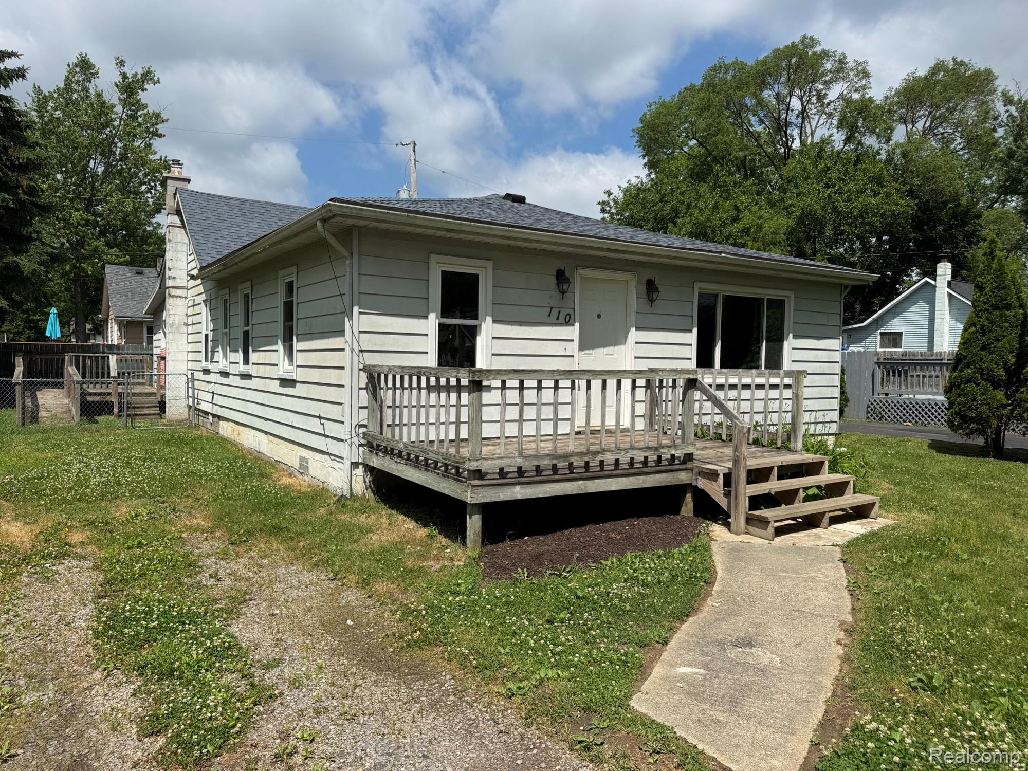110 Waterly Avenue