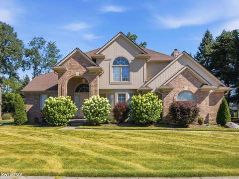 Photo of 1026 Covington Place Drive, Rochester Hills City, MI 48309 (MLS # 58050218466)