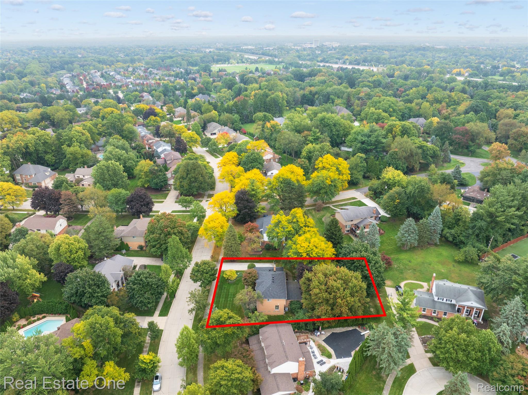 2371 Red Maple Drive