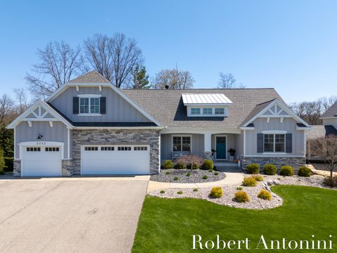 2352 Lake Birch Court NE Grand Rapids Charter Township MI 49525