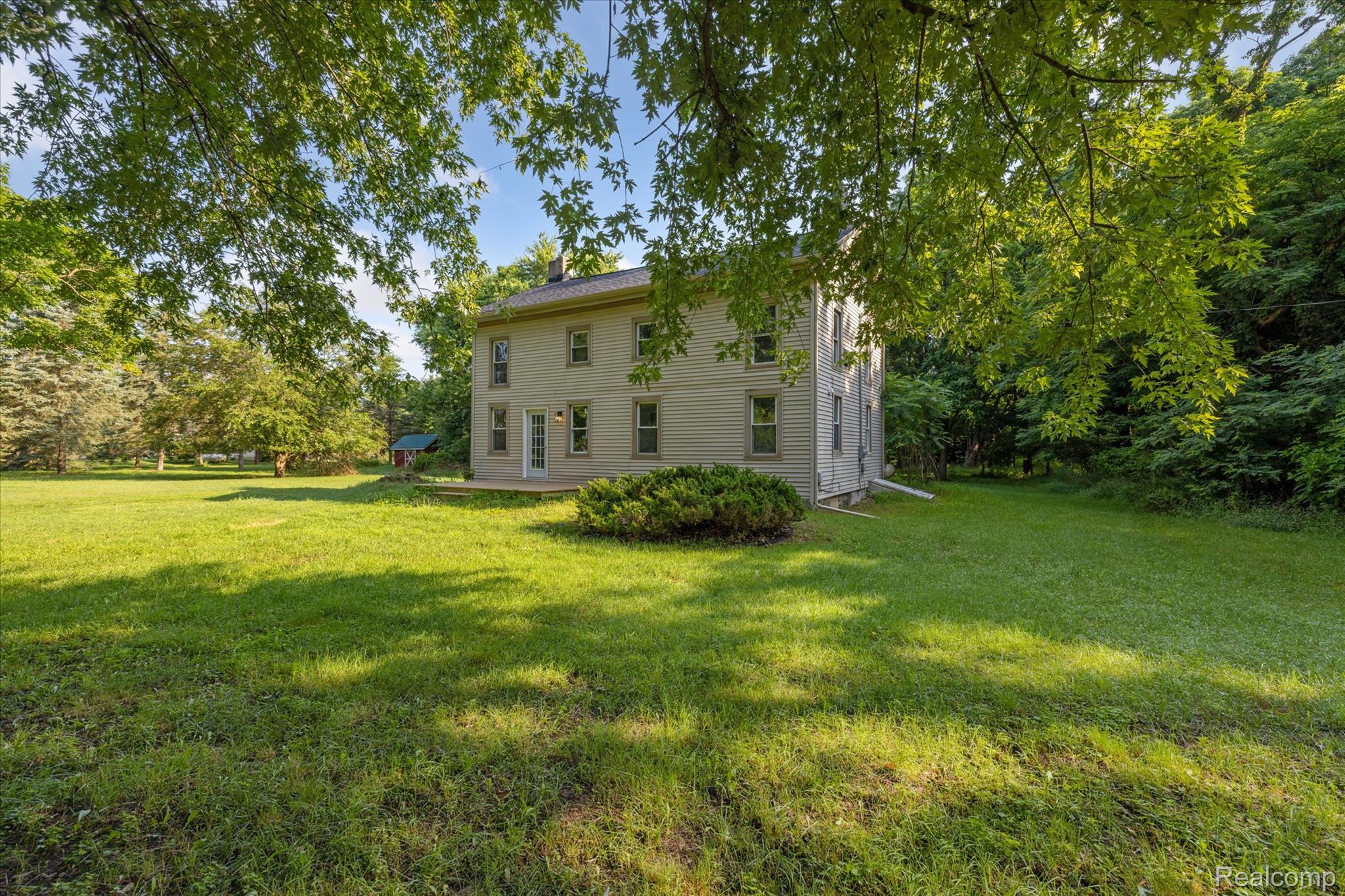 11240 Silver Lake Road