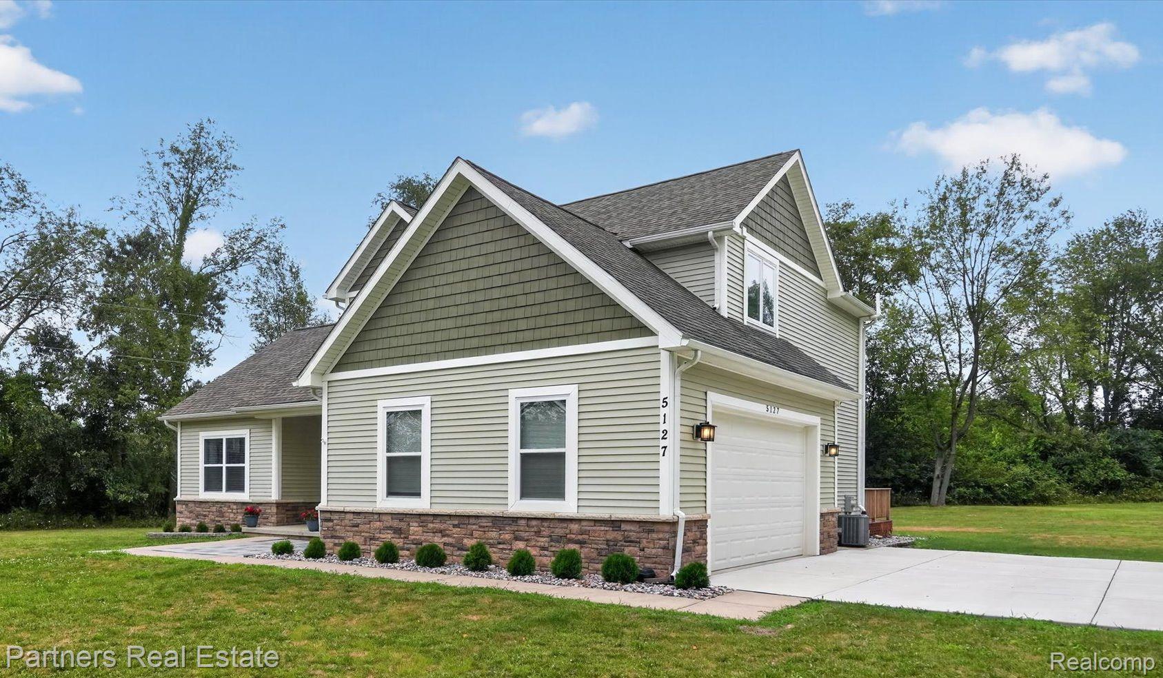 5127 Clyde Road