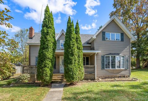 902 N Bridge Street Linden City MI 48451