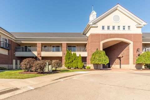 Photo of 283 S Zeeb Road #212, Scio Township, MI 48103 (MLS # 81025051250)