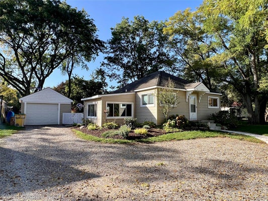 6735 COOLEY LAKE RD, WEST BLOOMFIELD, MI 48324 - Image 0dbd99d1688da4e3e5d7d6dd0a47aa5f/3156605359