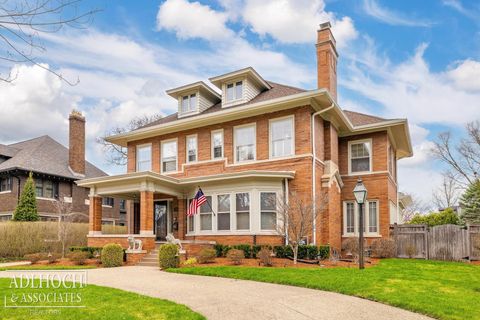Photo of 1020 Kensington Avenue, Grosse Pointe Park City, MI 48230 (MLS # 58050204282)