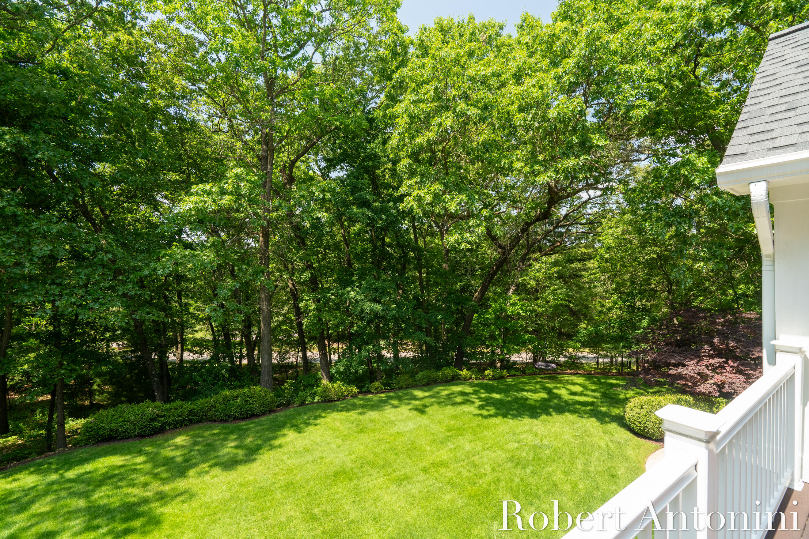1977 Emerald Glen Court NE