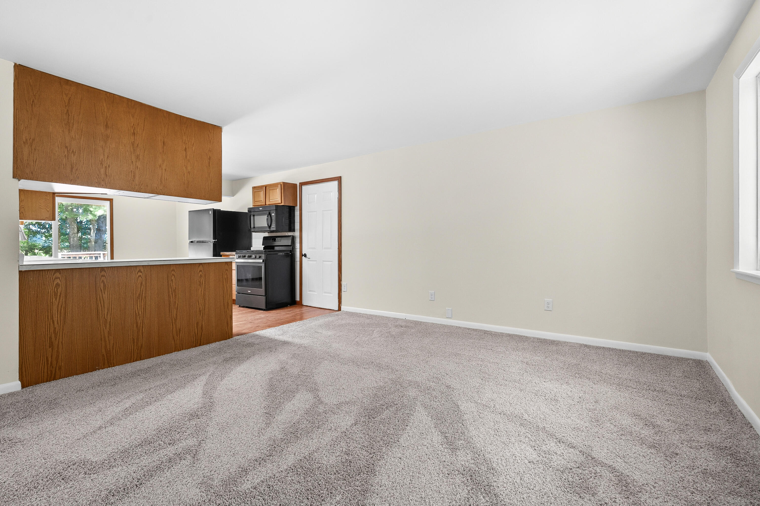4321 Wolf Drive