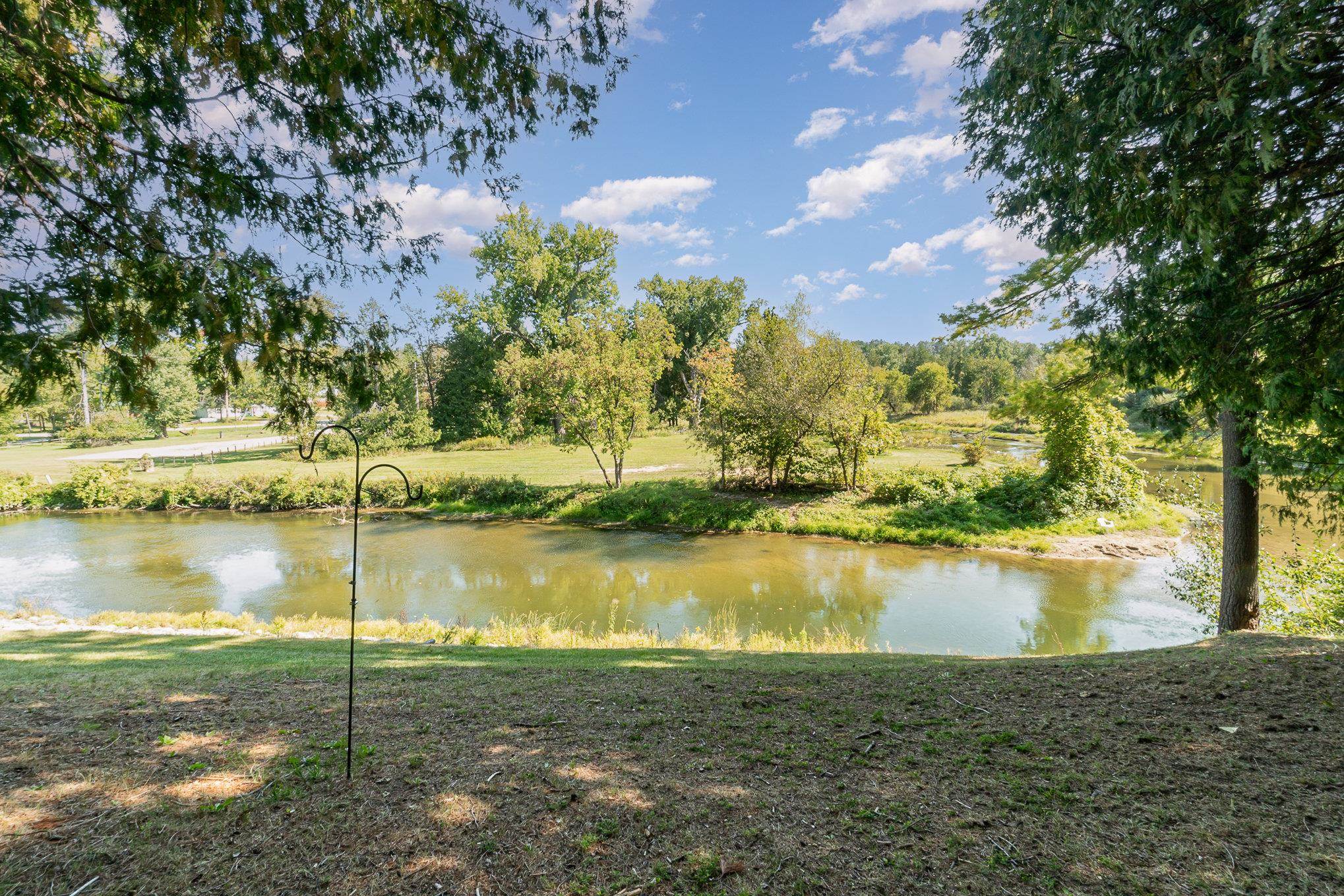 4281 Franklin Trail
