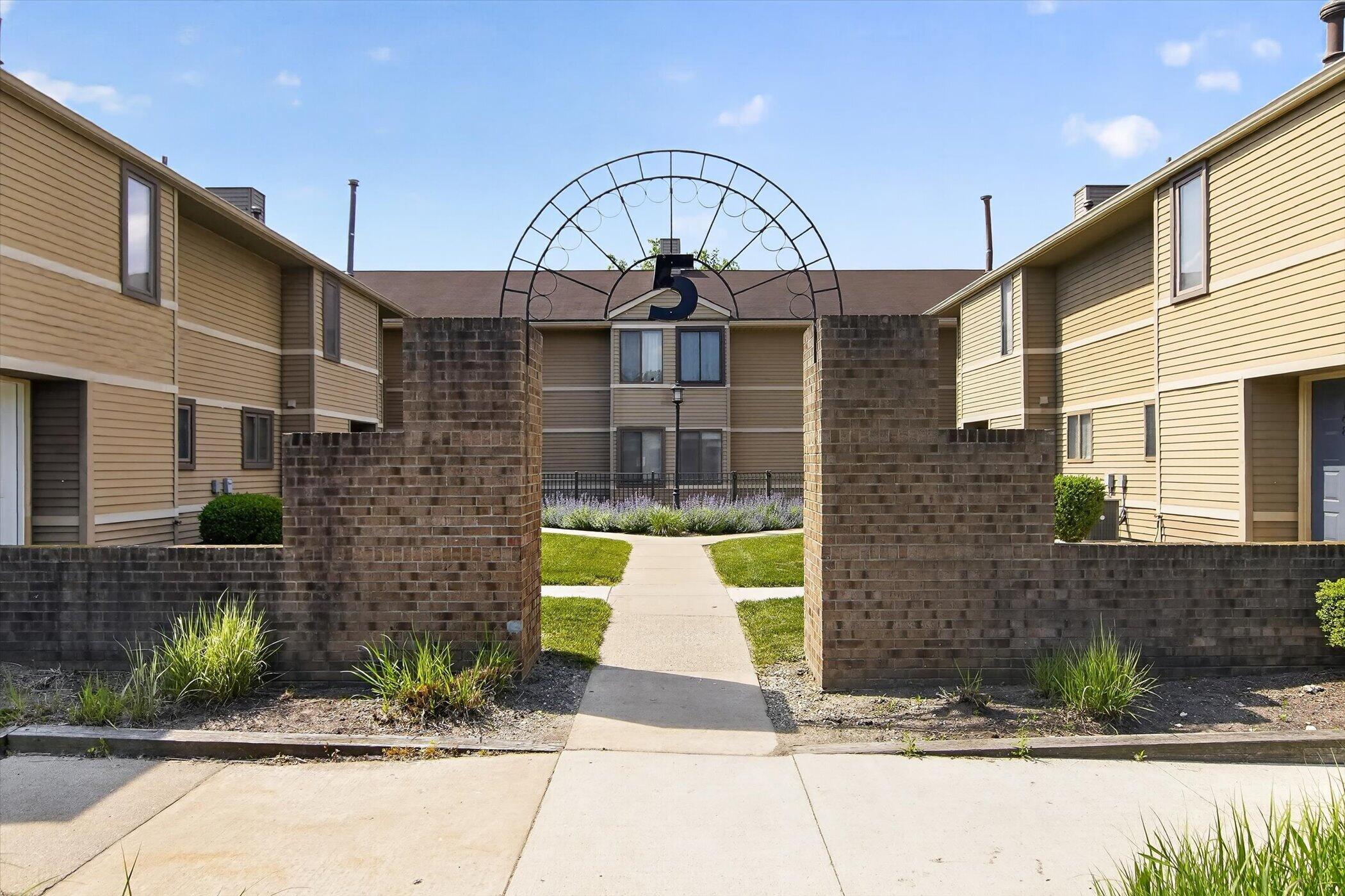 350 Briarcrest Drive 158