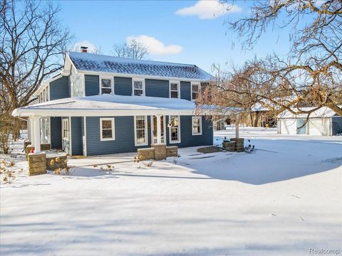 930 S Hadley Road Brandon Charter Township MI 48462