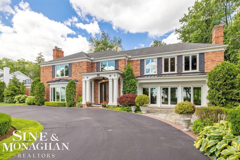 529 Lake Shore Road