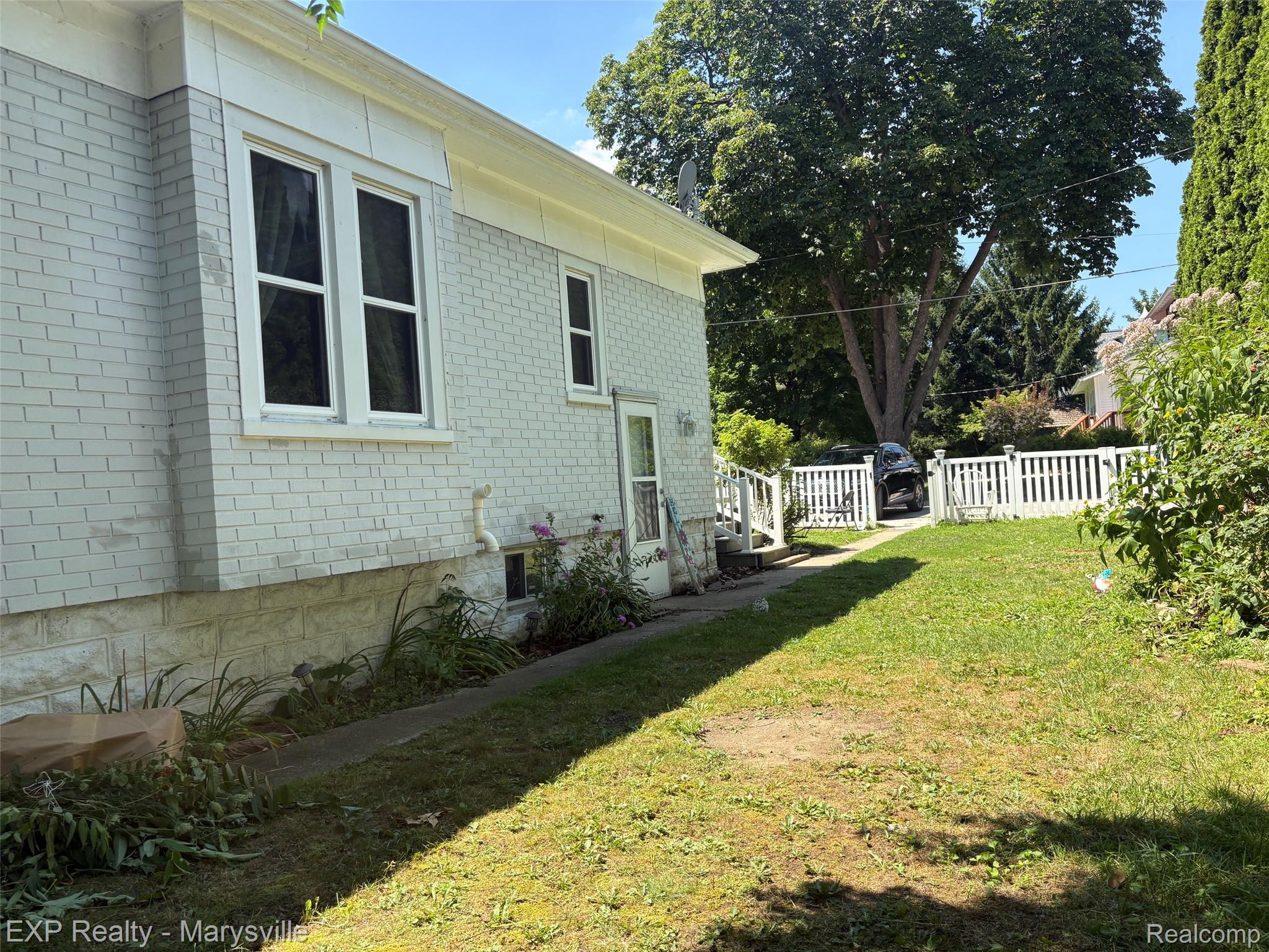 3809 Electric Avenue
