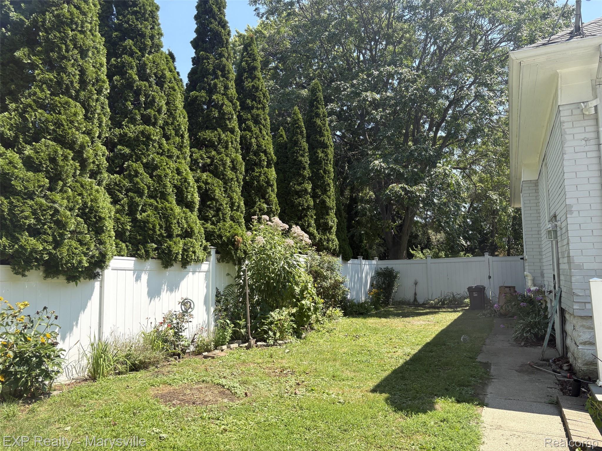 3809 Electric Avenue