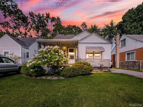 21733 RAUSCH Avenue Eastpointe City MI 48021