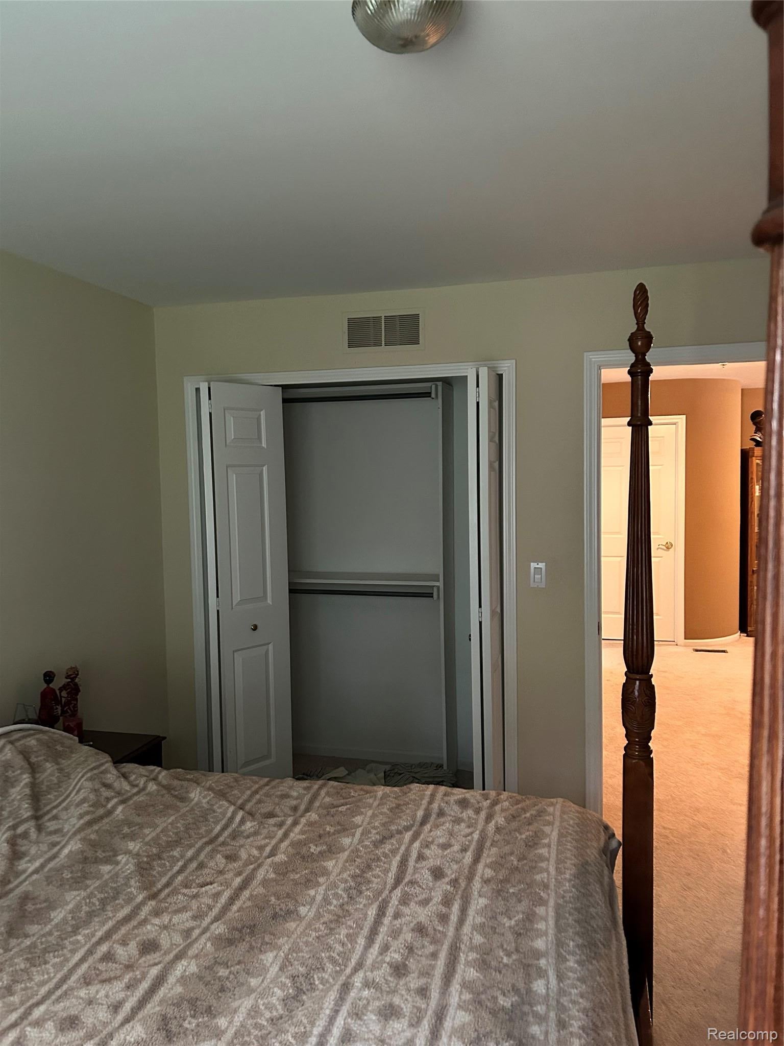 22119 Oakwood Drive