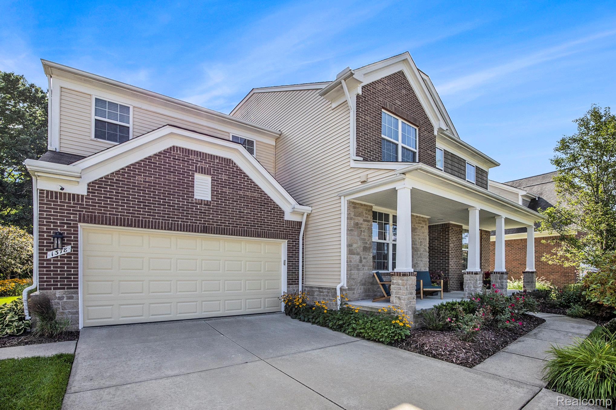 1378 Greythorne Drive