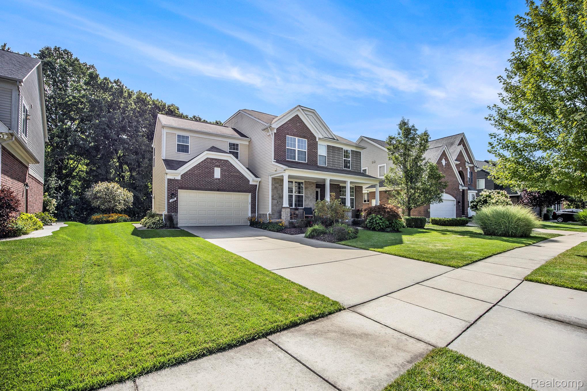 1378 Greythorne Drive