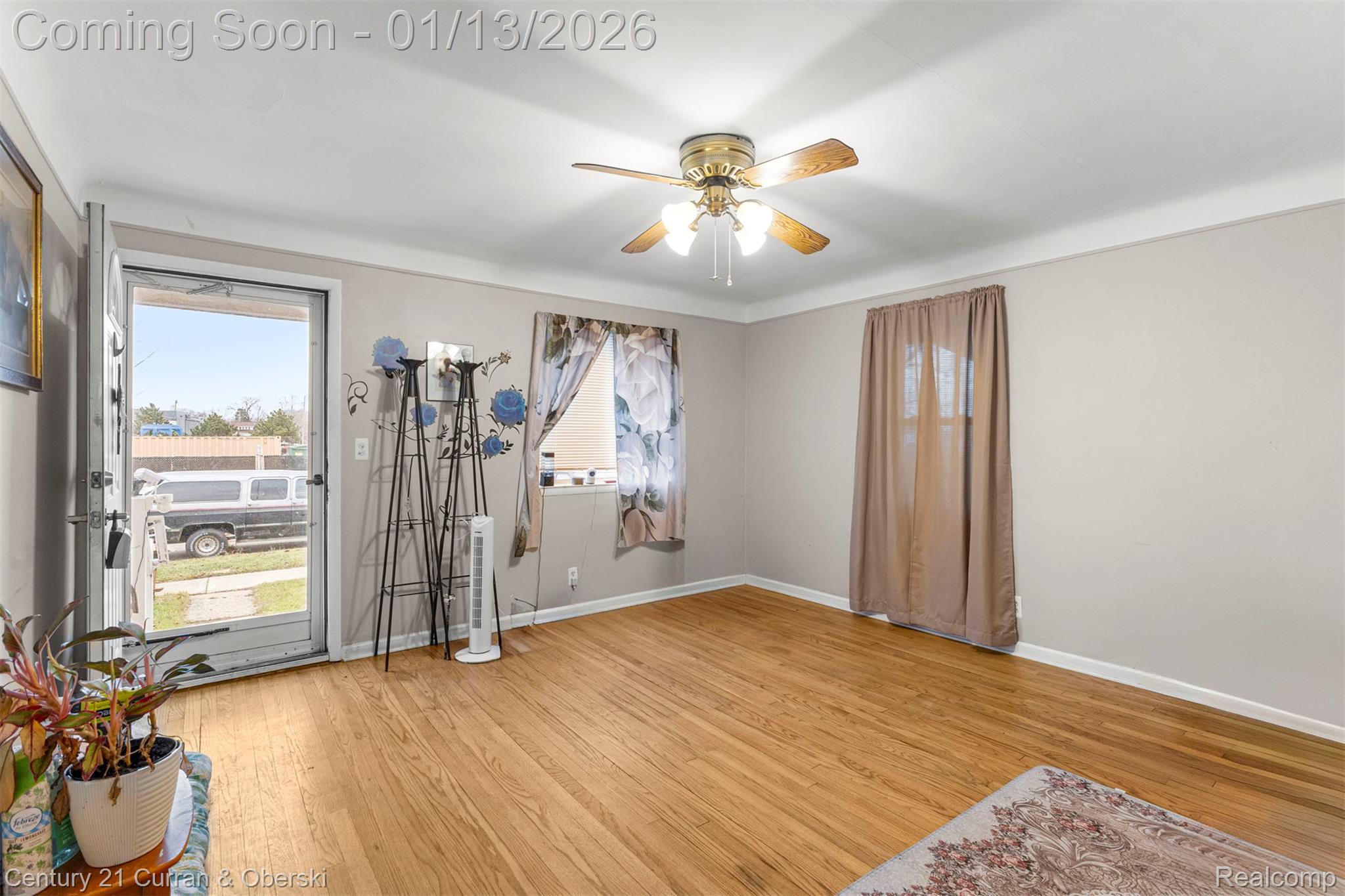 1827 Cleophus Parkway