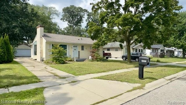 3321 PINE GROVE AVE, PORT HURON, MI 48060 - Image 0deabb8ae2eb07d40d25349c7bb3cb79/721612799