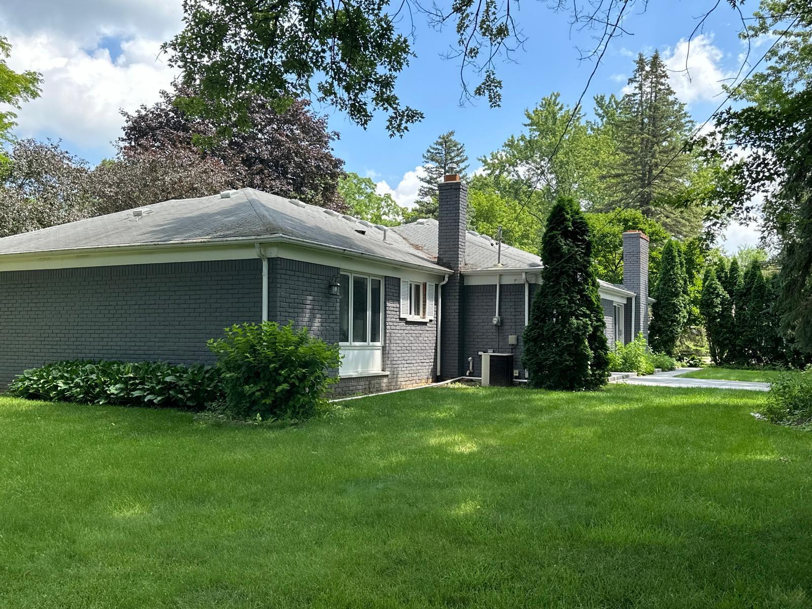429 Bella Vista Drive