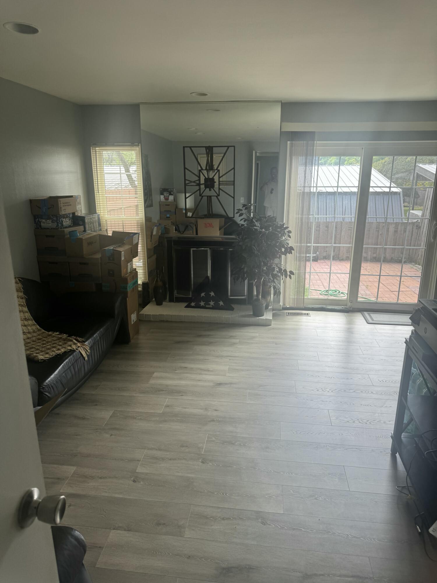 25045 Glenbrooke Dr Drive