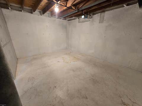 Tiny photo for 8644 Essen Dr, Sterling Heights City, MI 48314 (MLS # 58050219298)
