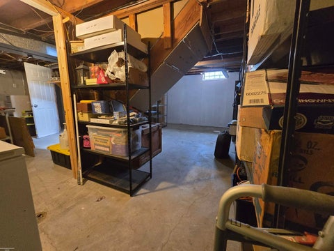 Tiny photo for 8644 Essen Dr, Sterling Heights City, MI 48314 (MLS # 58050219298)
