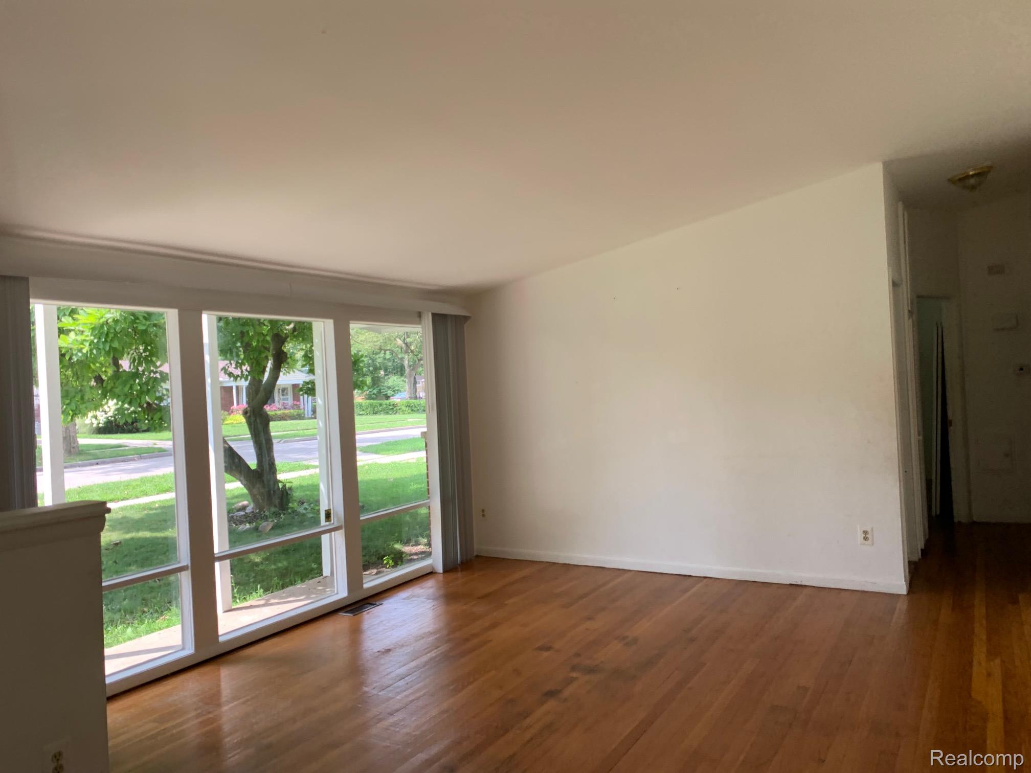 15250 NORTHFIELD