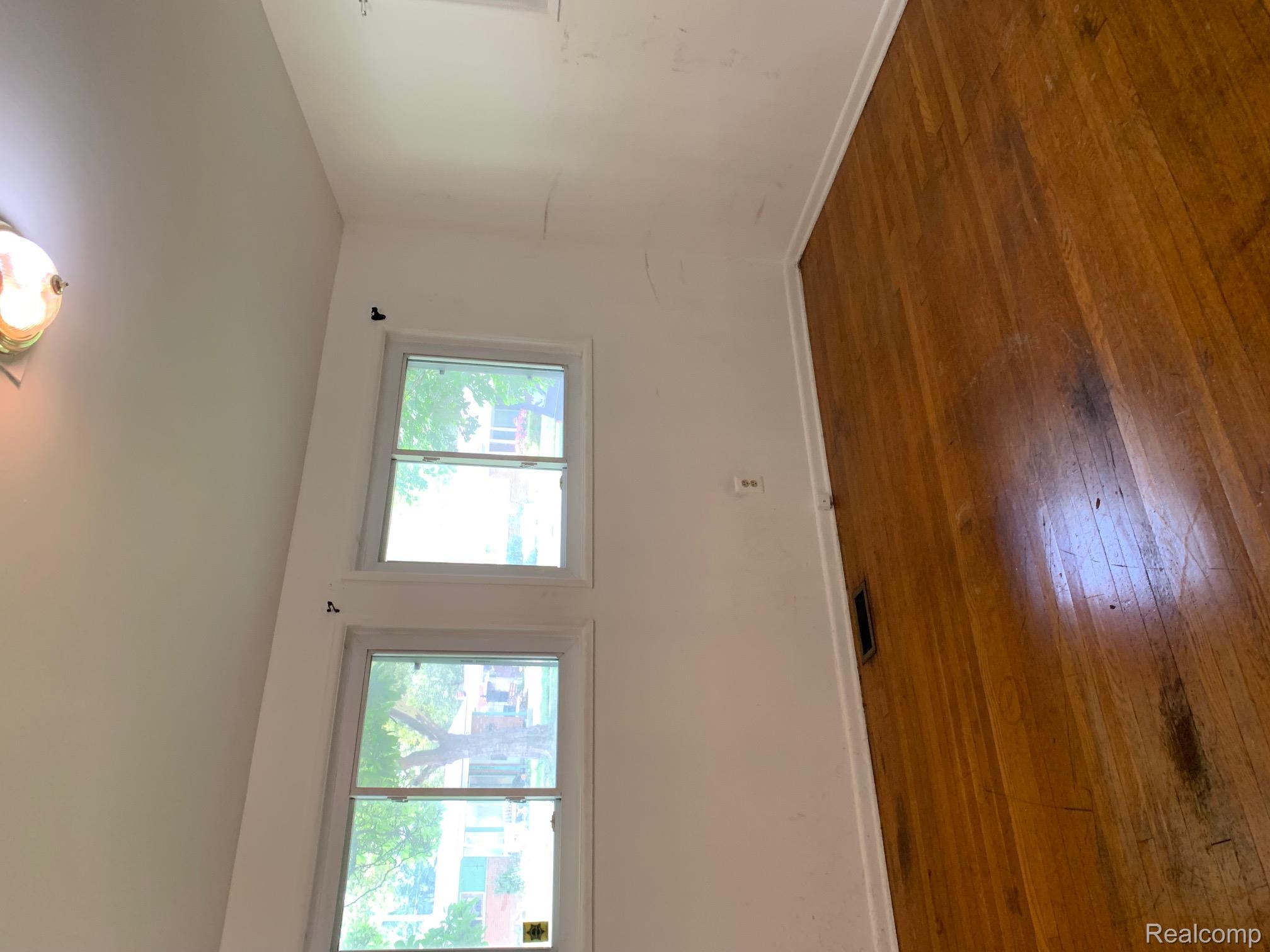 15250 NORTHFIELD