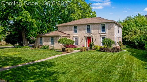 2190 Babcock Drive Troy City MI 48084