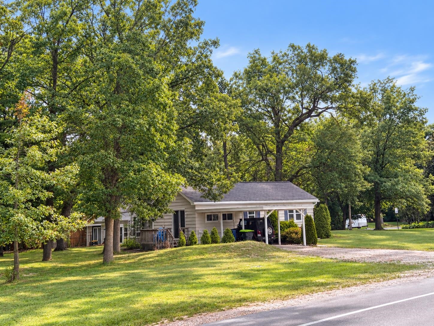 885 Parsons Road