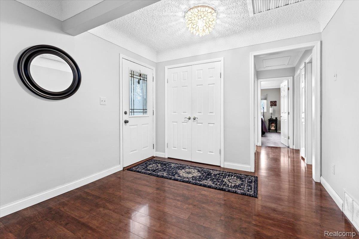 21524 Thorofare Road