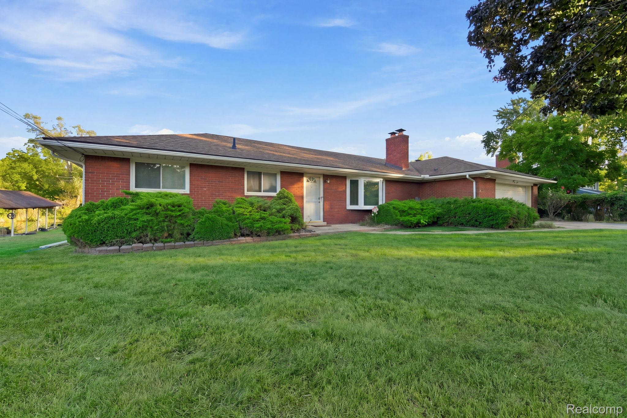 9732 Waterway Drive